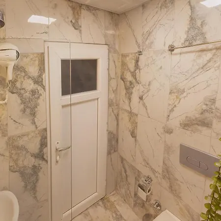 Ozer & Hotel Istanbul