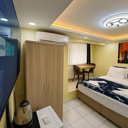 Ozer & * 이스탄불