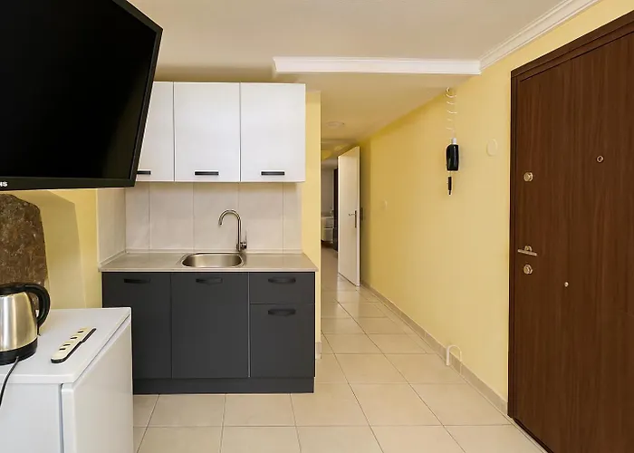 Ozer Hotel&apartments Hotel *