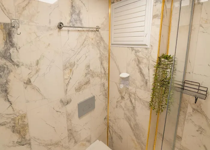 Ozer Hotel&apartments